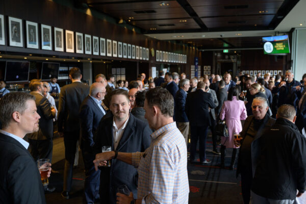 No usage rights of any kind granted without written authorization from Darren Henderson. To request permission for usage, please contact info@imagingaspects.com