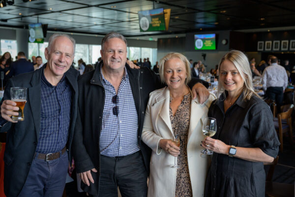 No usage rights of any kind granted without written authorization from Darren Henderson. To request permission for usage, please contact info@imagingaspects.com