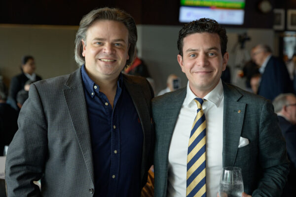 No usage rights of any kind granted without written authorization from Darren Henderson. To request permission for usage, please contact info@imagingaspects.com