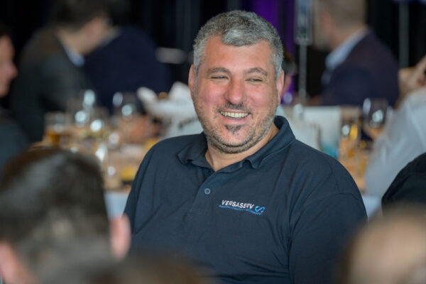 No usage rights of any kind granted without written authorization from Darren Henderson. To request permission for usage, please contact info@imagingaspects.com