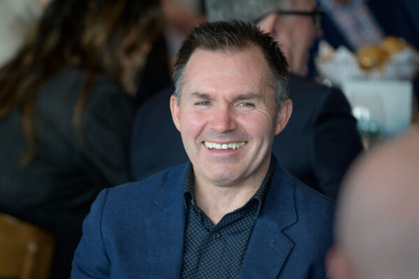 No usage rights of any kind granted without written authorization from Darren Henderson. To request permission for usage, please contact info@imagingaspects.com