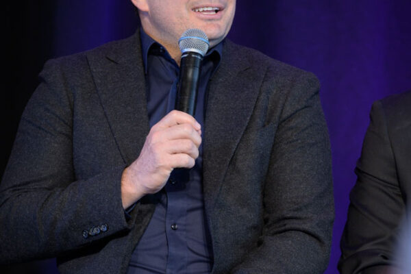 No usage rights of any kind granted without written authorization from Darren Henderson. To request permission for usage, please contact info@imagingaspects.com