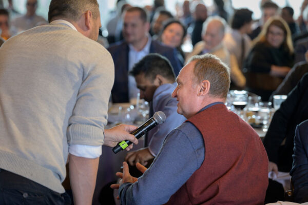 No usage rights of any kind granted without written authorization from Darren Henderson. To request permission for usage, please contact info@imagingaspects.com